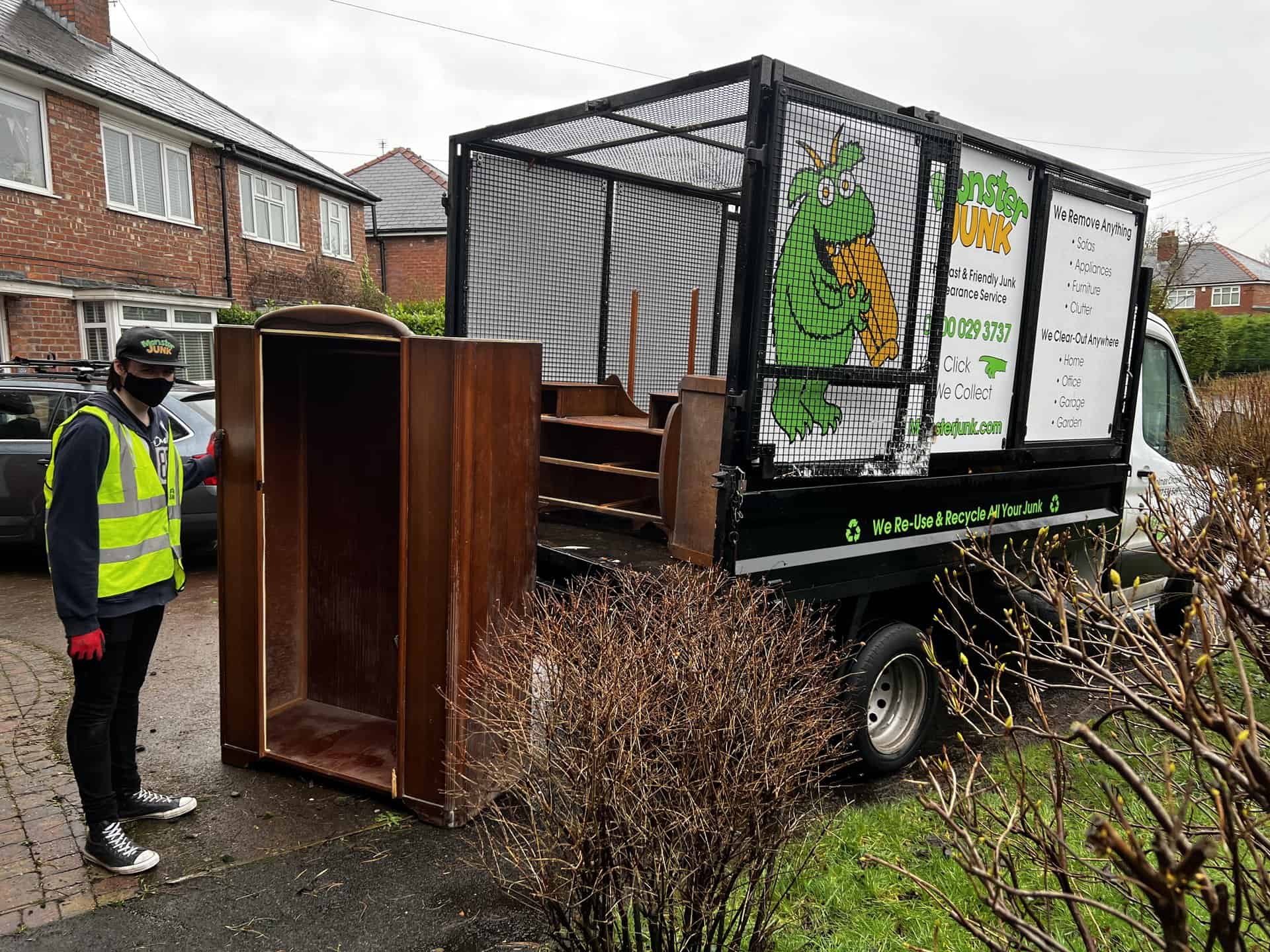 wardrobe disposal in burnham green